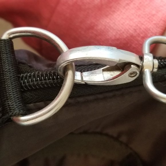 old navy gym bag / shoulder bag - Picture 4 of 7